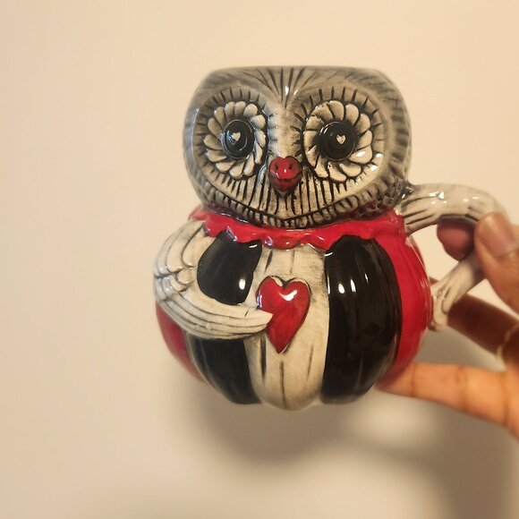 Johanna Parker Owl Mug - Valentine's Day - - Picture 3 of 6